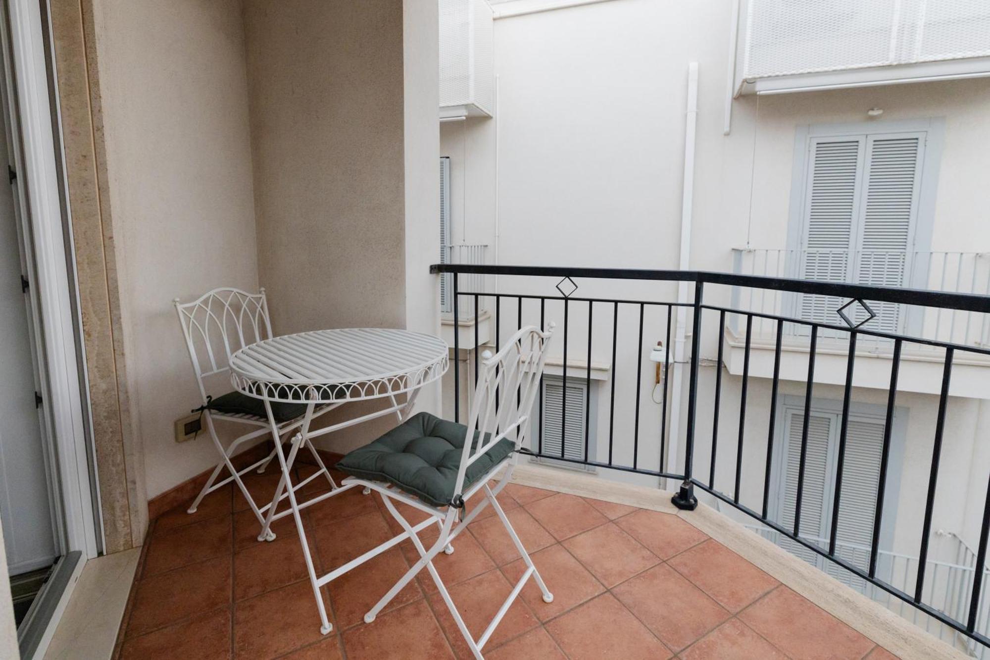 G.H. Polignano A Mare Apartment ภายนอก รูปภาพ